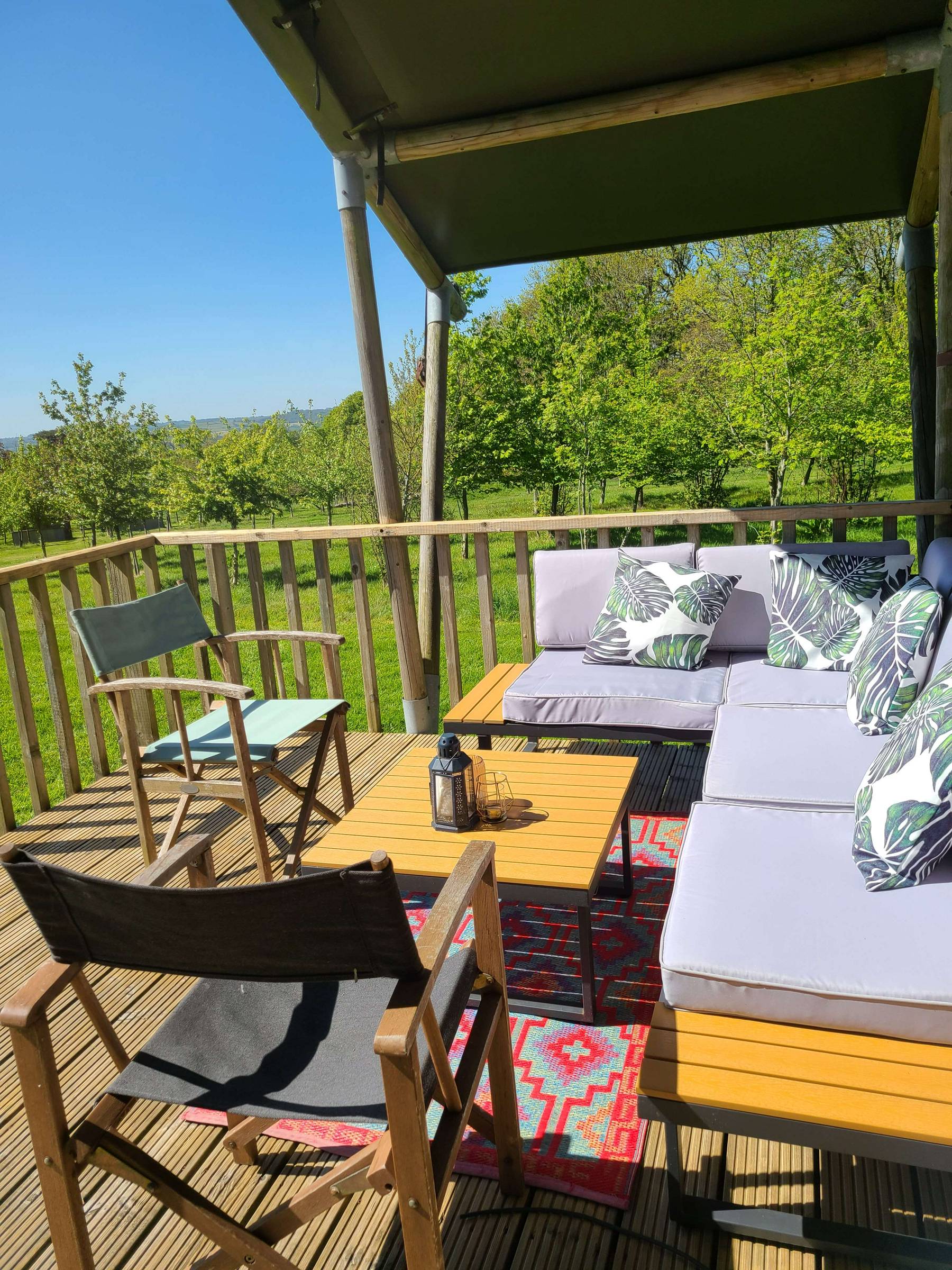 Seating area at Beech