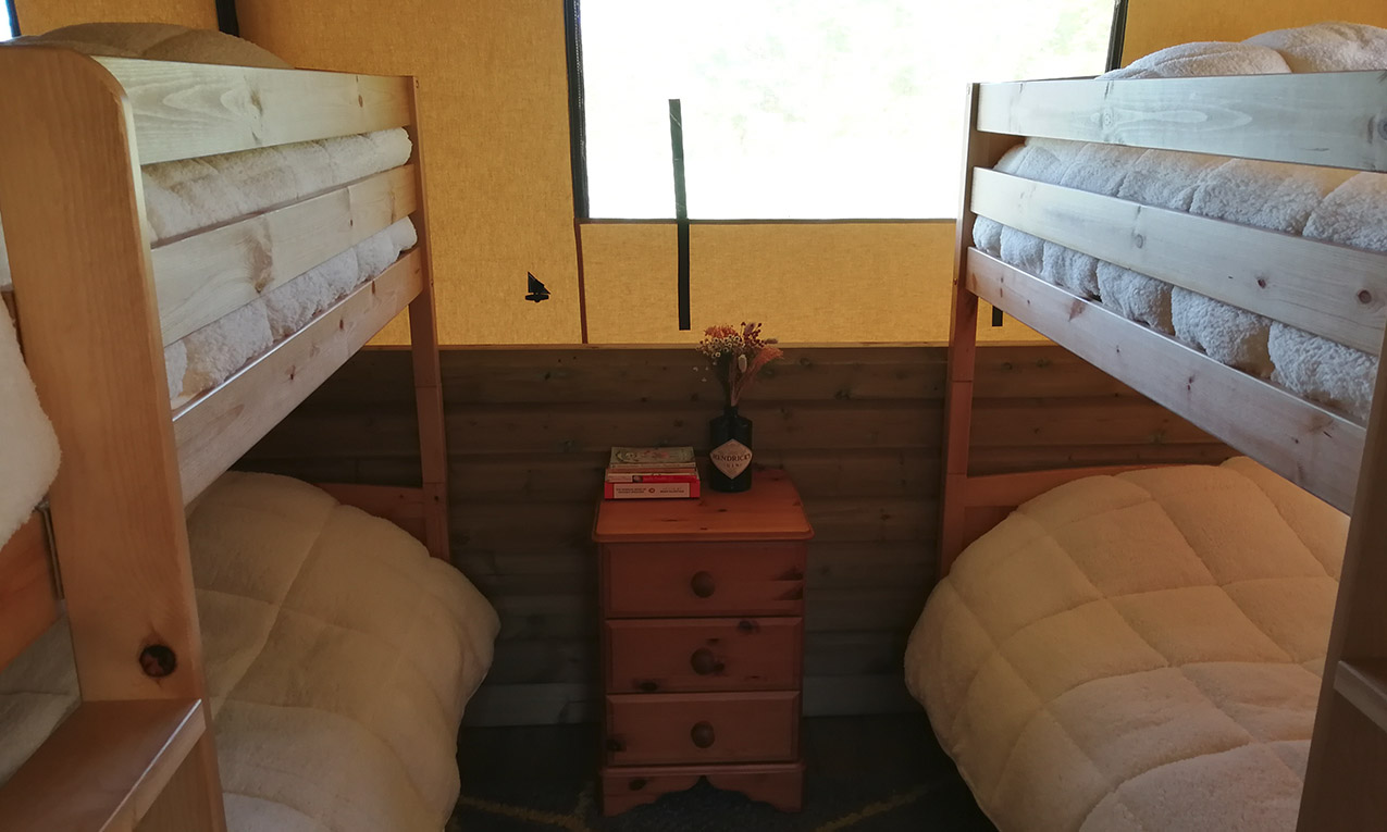 The second bedroom in Beech safari tent